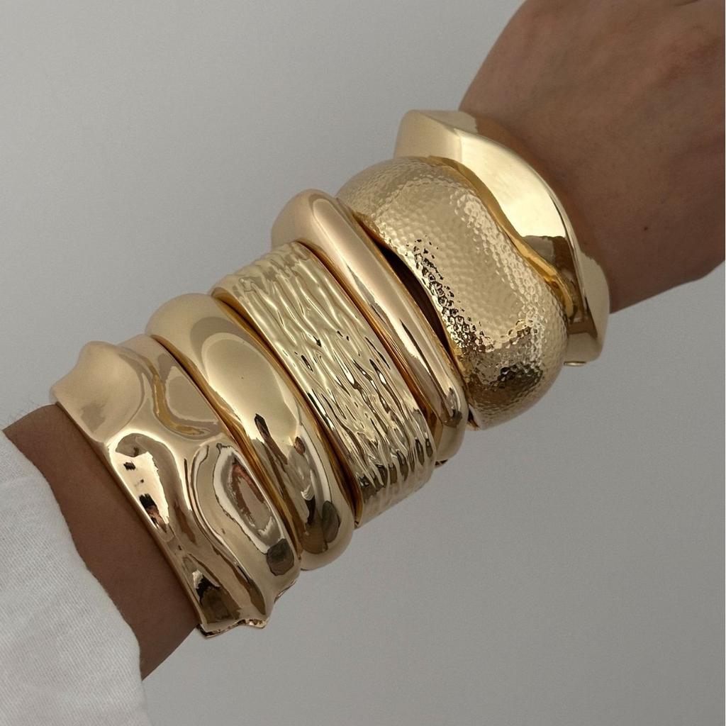 Vintage Wide Cuff Bangles Hip Hop Punk Hammered Texture Gold Color Geometric Metal Spring Bangles For Women Bracelets Men Jewelr