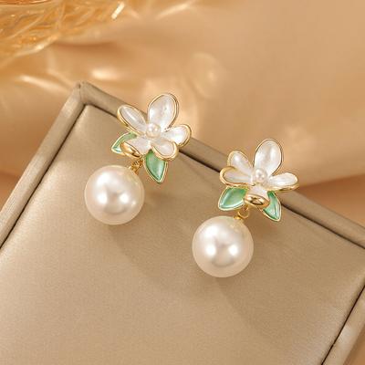 Small Fresh And Fashionable Flower Hanging Pearl Earrings Literary And Advanced Temperament Earrings