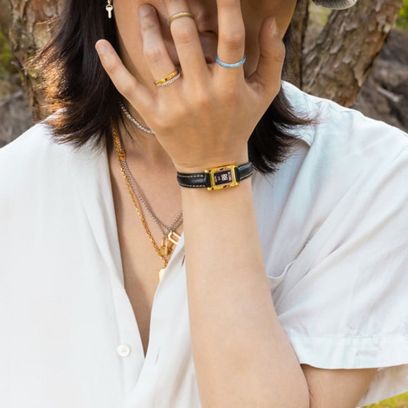 BE/GINS Gram Silver Bar Watch Leather Bracelet_Black