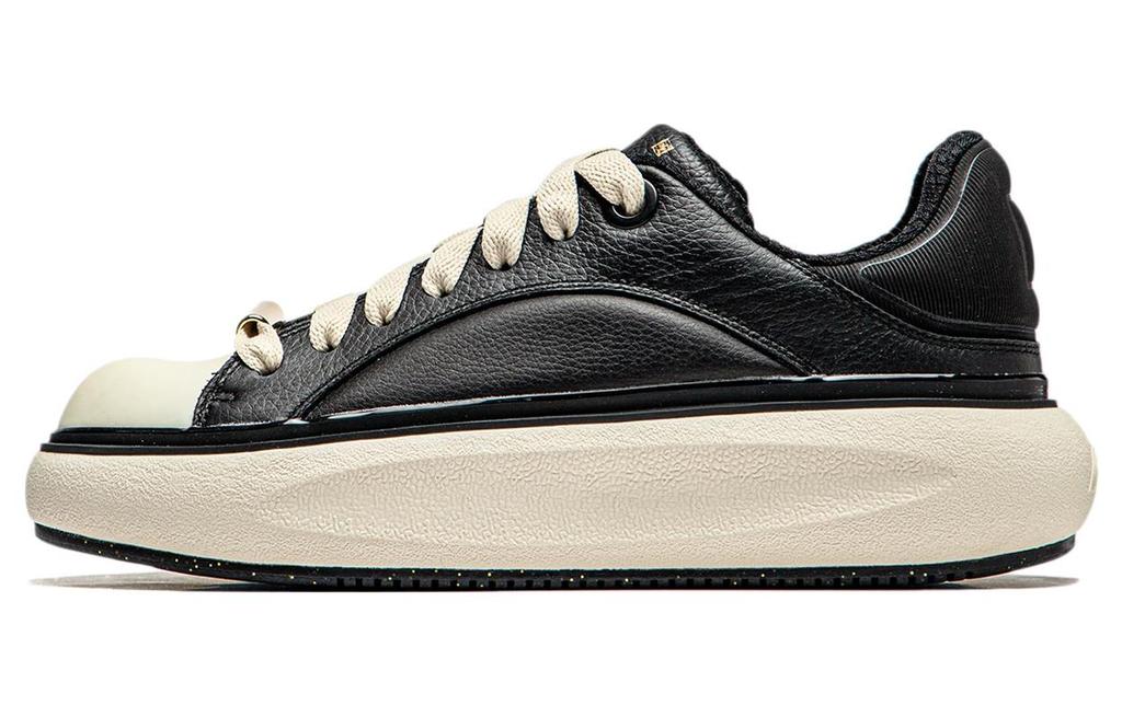 Li Ning Yun You C4D Slip Resistant Low Top Casual Shoes Women's Black White AZGU038-2