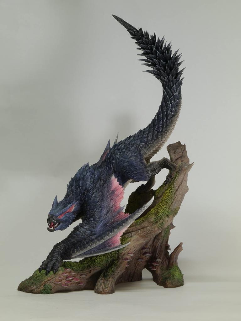 Capcom Monster Hunter Capcom Figure Builder-Modell Jinryu Nargacuga, H290 x B170 x T210 mm, ca. vom Ersteller.