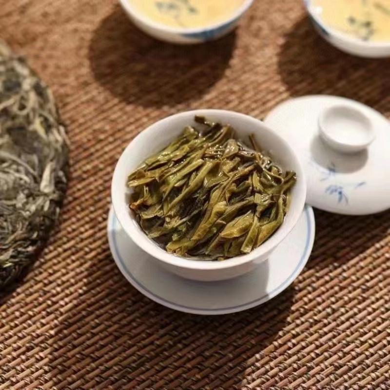 357g Yunnan Puerh Roher Teekuchen 2022 Banzhang Wuzhai Roher Puer-Kuchentee Pu-erh-Tee