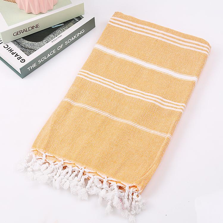 Customized 100% Cotton Turkish Beach Towel Soft Yarn-Dyed Jacquard Fringed Striped Pattern All-Season Ventilated for Bath Use