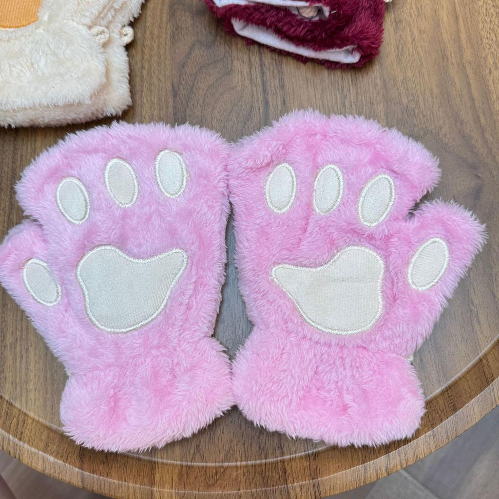 Plush Fingerless Cat Claw Gloves - Warm, Winter-Ready, Perfect for Students