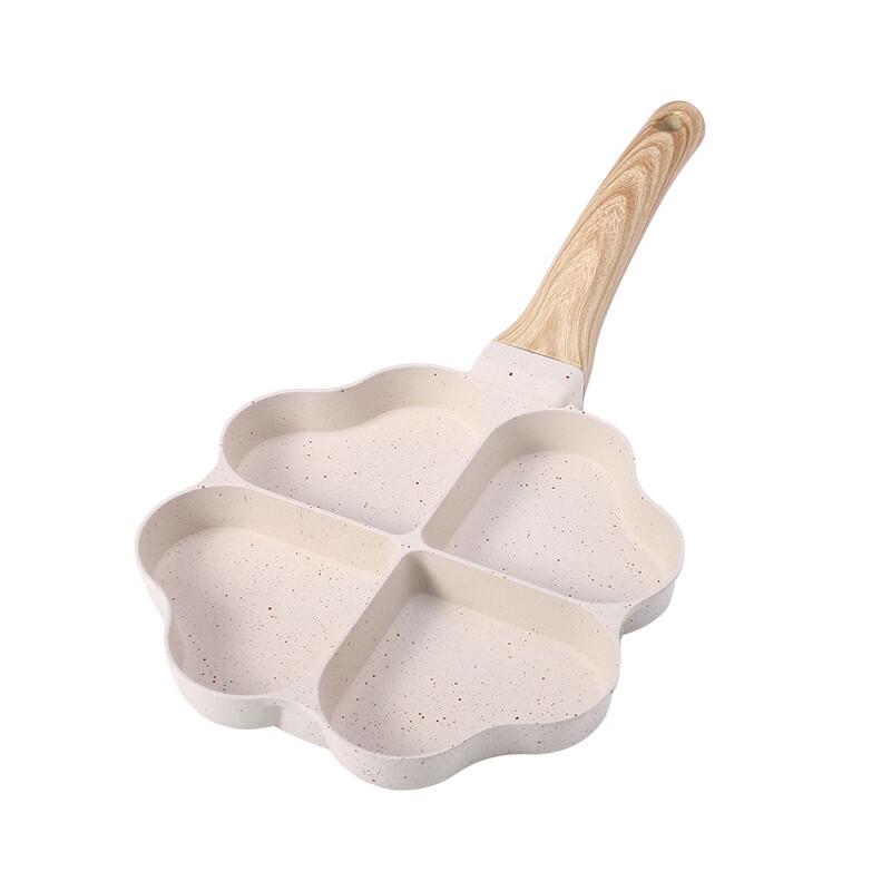 ZISIZ 4-Hole Heart-Shaped Non-Stick Egg Frying Pan