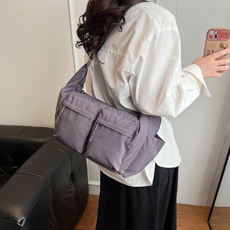 Men's and Women's Casual Messenger Bags Women's Shoulder Bags Large Capacity Multi-pocket Canvas Bags Outdoor Sports Bags