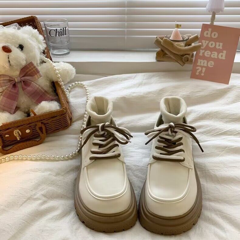 With Skirts, Small Leather Shoes, Women's Autumn 2025 New Retro British Style Velvet Versatile Round Head Thick Sole Height Increase Single