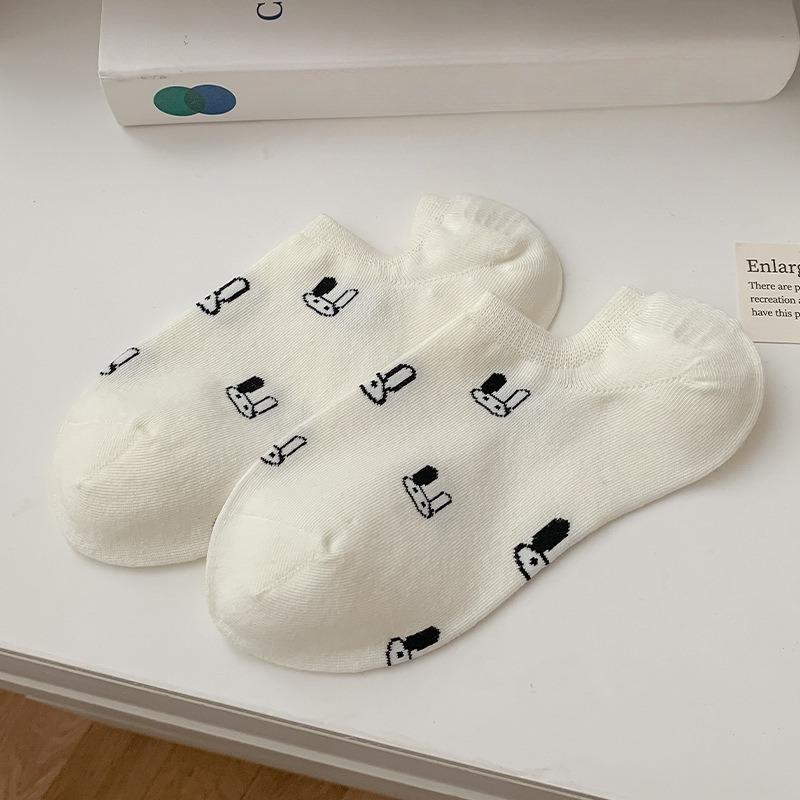 Female Summer Thin Polka Dot Cute Rabbit Boneless Shallow Mouth Invisible Do Not Drop Heel Socks