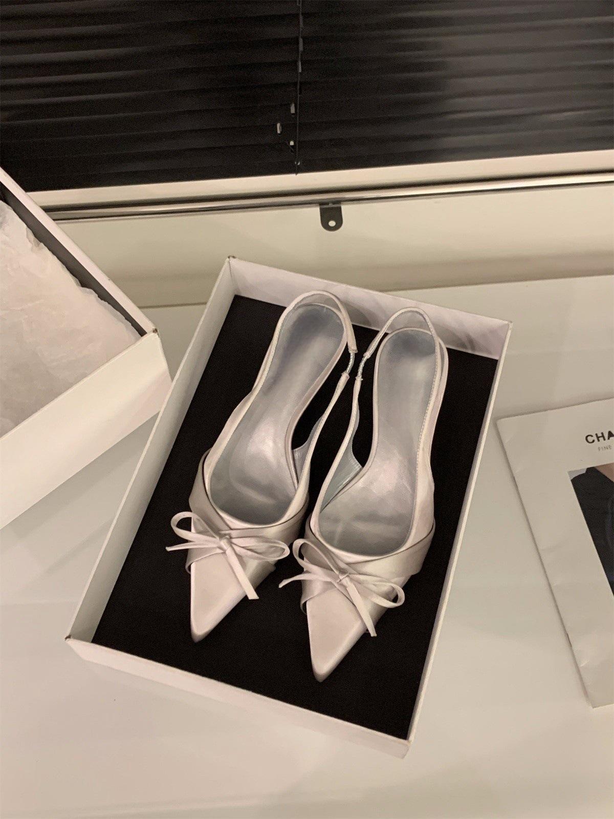 

туфли-стилеты, сумка, сандалии, женская обувь, темперамент, светская львица, черные остроносые туфли 40 серебряный