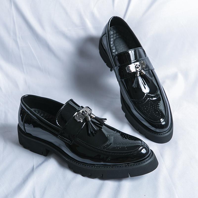 Korean Version of Spring Platform-soled Glossy Fringed Loafers Men's Fashion Small Leather Shoes