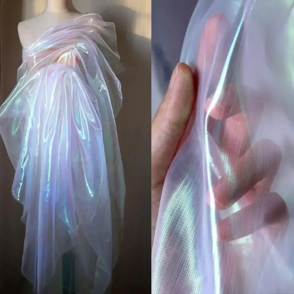 Buntes glitzerndes Netzgewebe Illusionäre Farbfotografie Hintergrund Transparentes Gaze-Kleid Performance-Kleidung Stoff