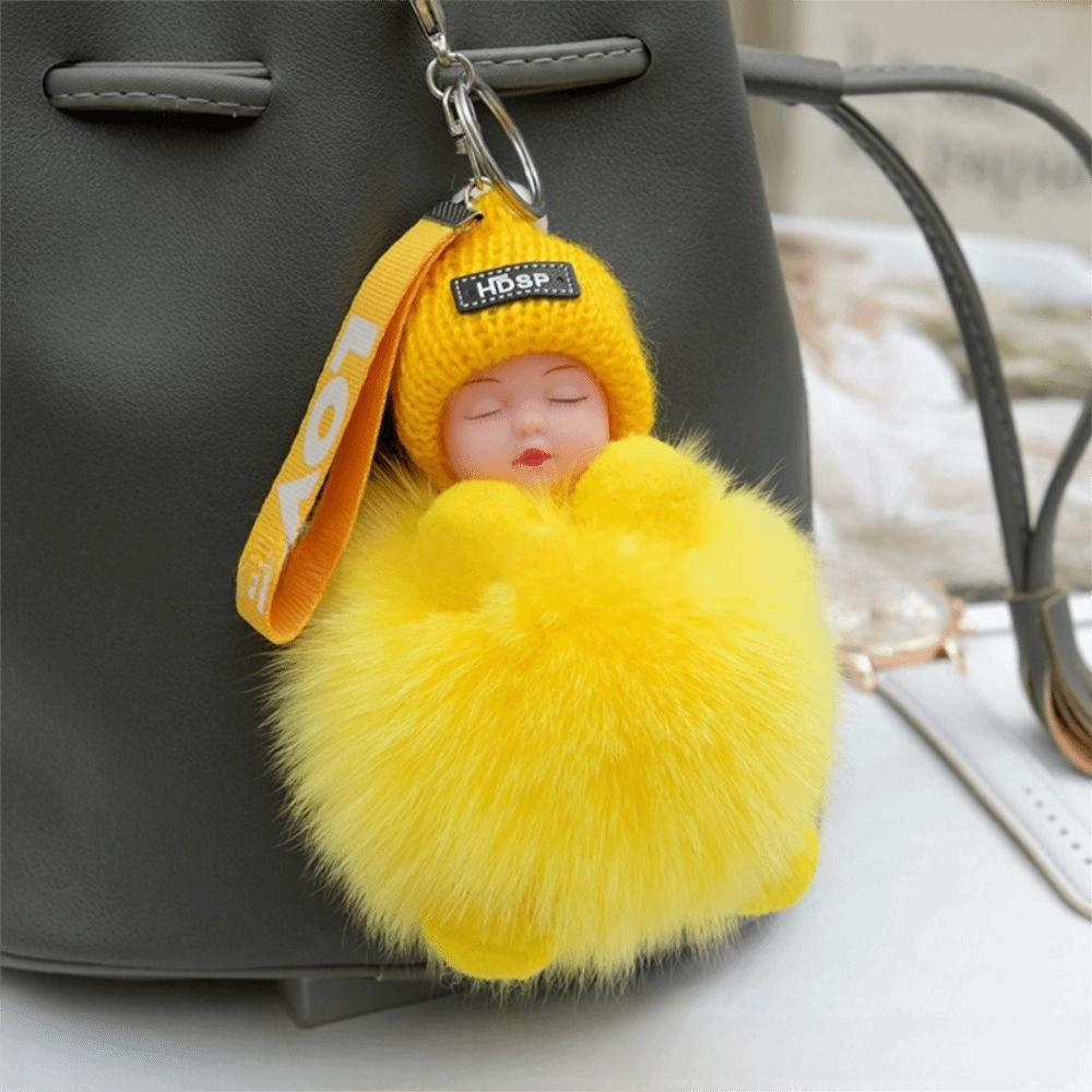 Niedlicher Pompom Schlafendes Baby Schlüsselanhänger Fellball Geschenk Pompom Schlüsselhalter Flauschige Plüschpuppe Tasche Charms Ornament Paar yellow