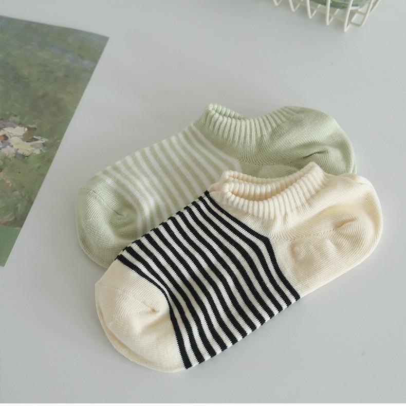 2 Pairs Of Free Shipping Contact Customer Service Striped Boat Socks College Wind Light Mouth Cotton Socks Versatile Socks Breathable And Comfortable