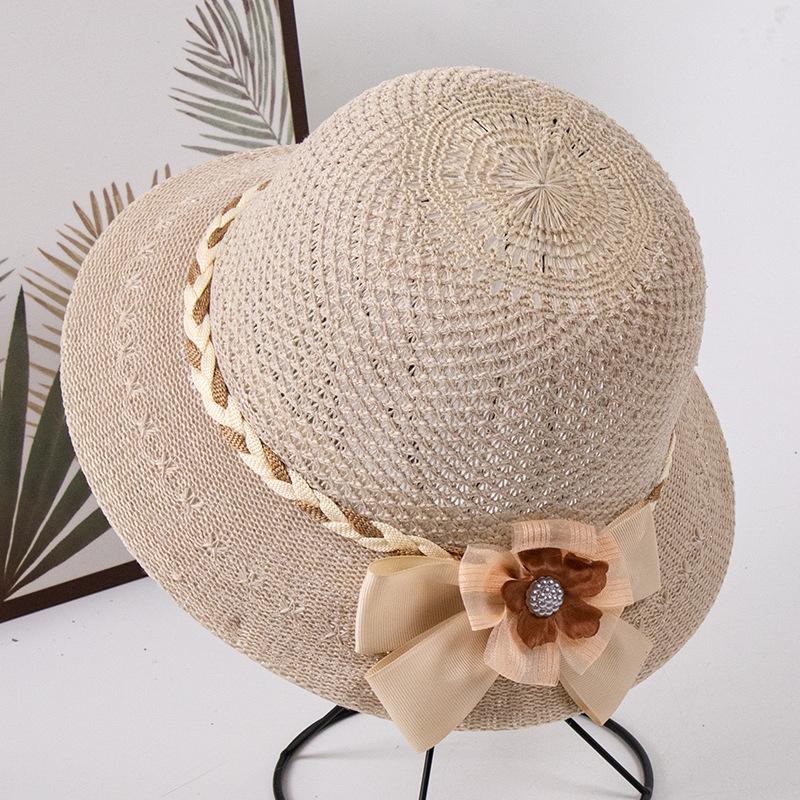 1pc Stylish Straw Hat for Women Adorned with Floral Design Breathable Sun Cap with A Hollow-Out Style,Perfect for Summer Fashion