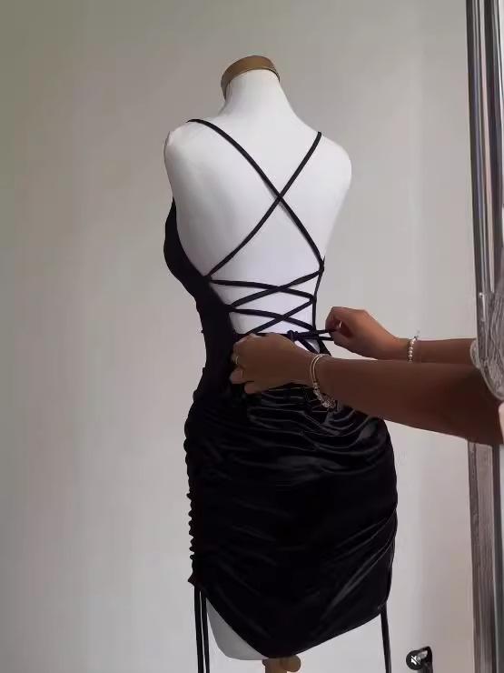 2024 Chic Lace-Up Backless Bodycon Dress - Summer Edition
