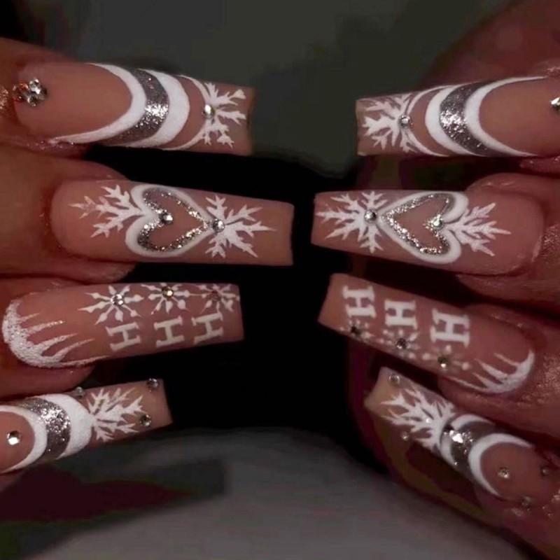 White Christmas Snowflake Heart Nail Art Tips Sweet Style Press-On Nails With Rhinestones Adhesive Type