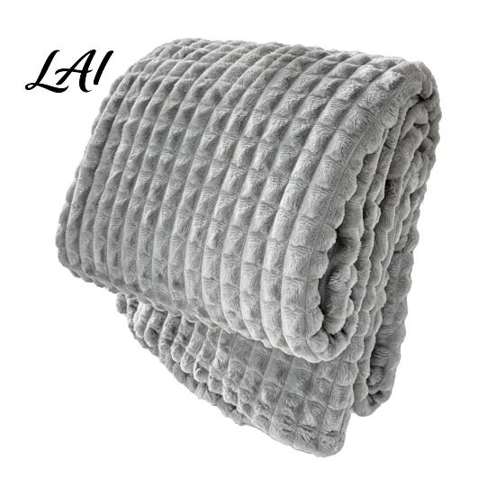 Skin Friendly Bed Throw Waffle Textured Fleece Blanket Solid Color Milk Flannel Grid Cut High Density Brushed Velvet Blanket Plush Soft Warm Cozy for