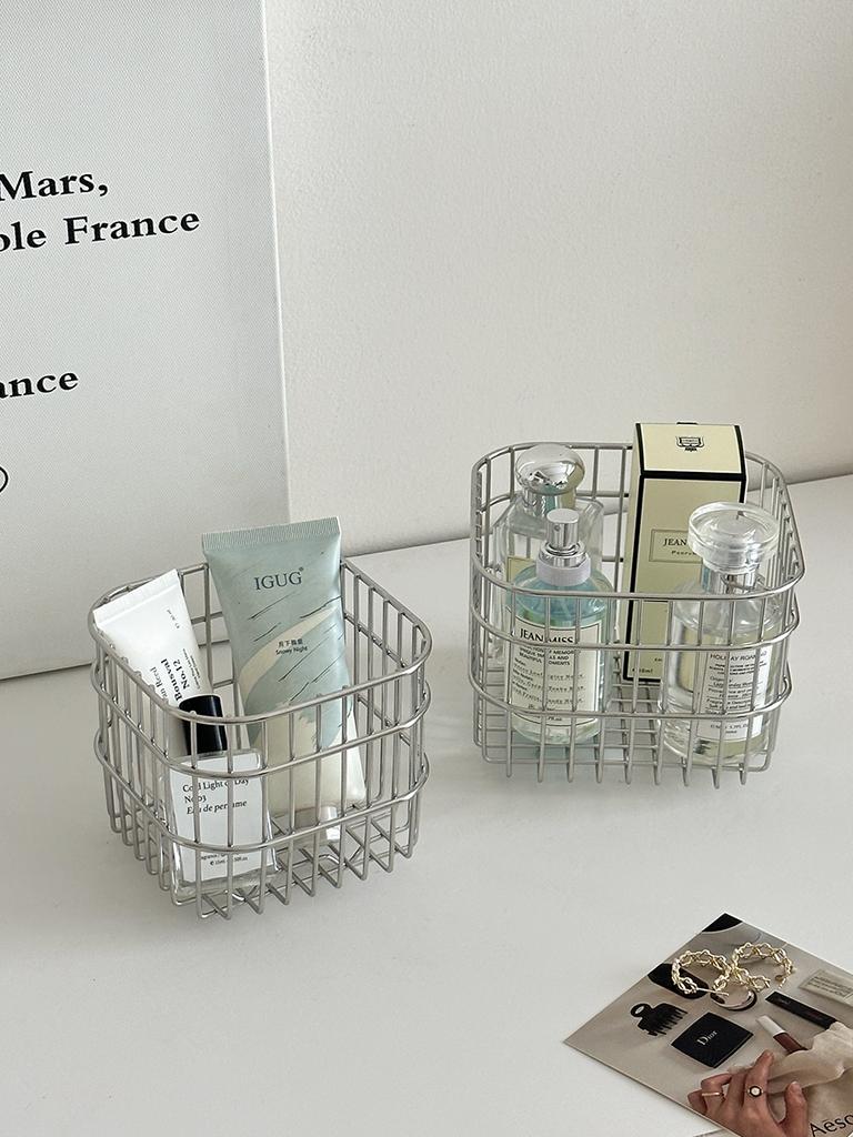 Iron Cosmetic Organizer Makeup Storage Box Luxury Desktop Small Sundries Storage Bucket Office Workstation Pen Holder Organizer