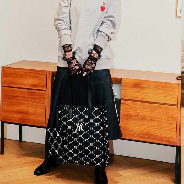 New MLB Monogram Collection Polyester Combo Bag Tote Bag Shopping Bag Shoulder Bag Handbag Large Size Unisex Black 3AORL031N-50BKS