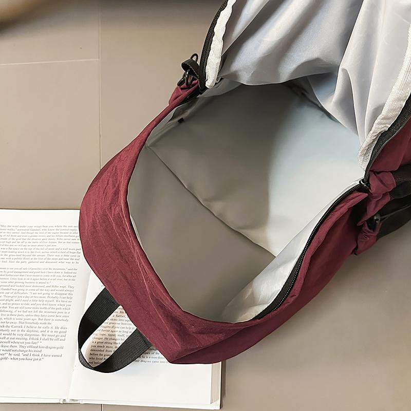 Water-Repellent Nylon Backpack Women's Lightweight Large Capacity Travel Backpack Men's Computer Backpack