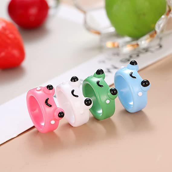 Latest Cartoon Frog Rings For Men Voguish Stylish Adorable Frog Resin Material Women 'S Rings Acrylic Animal Band Jewelry Couple RingsFashion Rings
