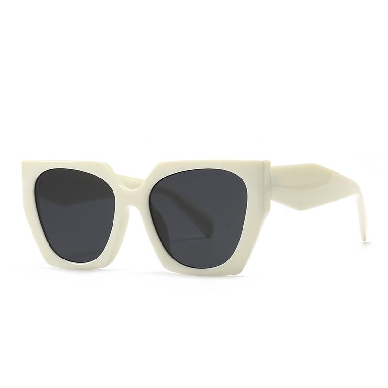 Trendy Polygonal Sunglasses for Street Photography Modern Charm Ins Style Catwalk Fashion Accessories