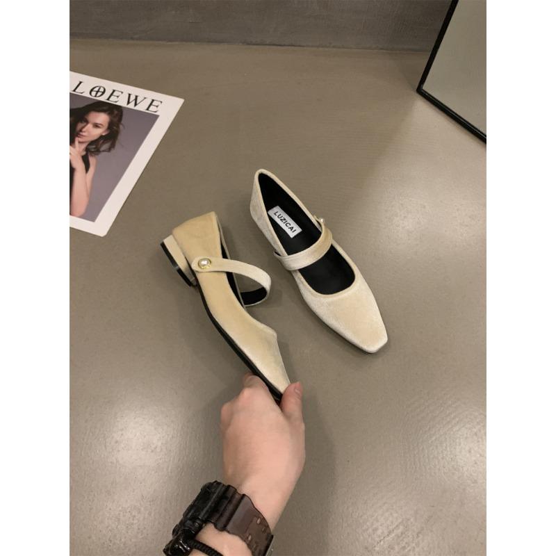 Nova Moda Camurça Flats Mocassins Mulheres Marie Janes Primavera Sapatos De Biqueira Quadrada Sapatos De Dança De Balé Moda Vestido De Luxo Zapatos Mujer