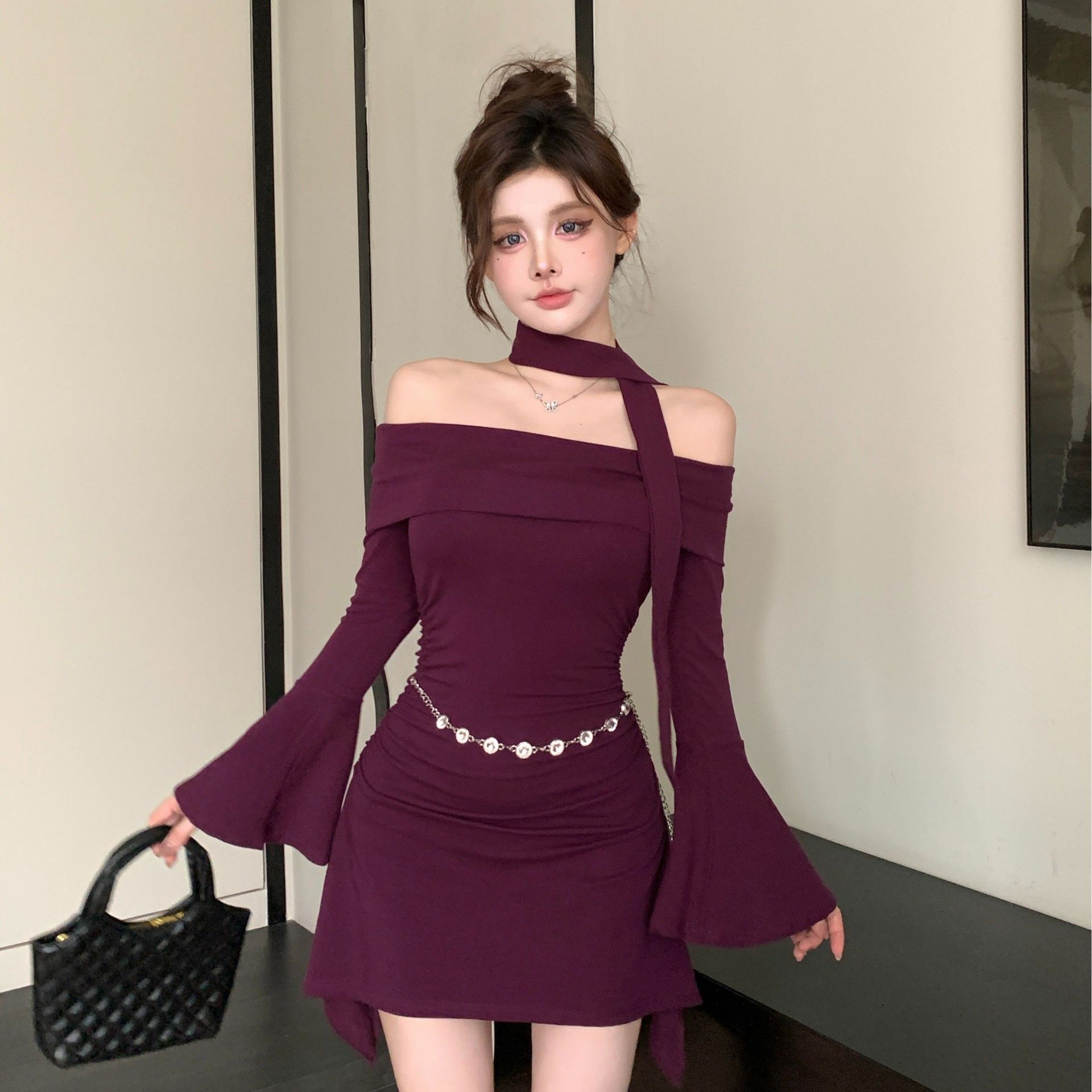 Autumn new French scheming chic design sense versatile one-word shoulder horn sleeve streamer dress women S