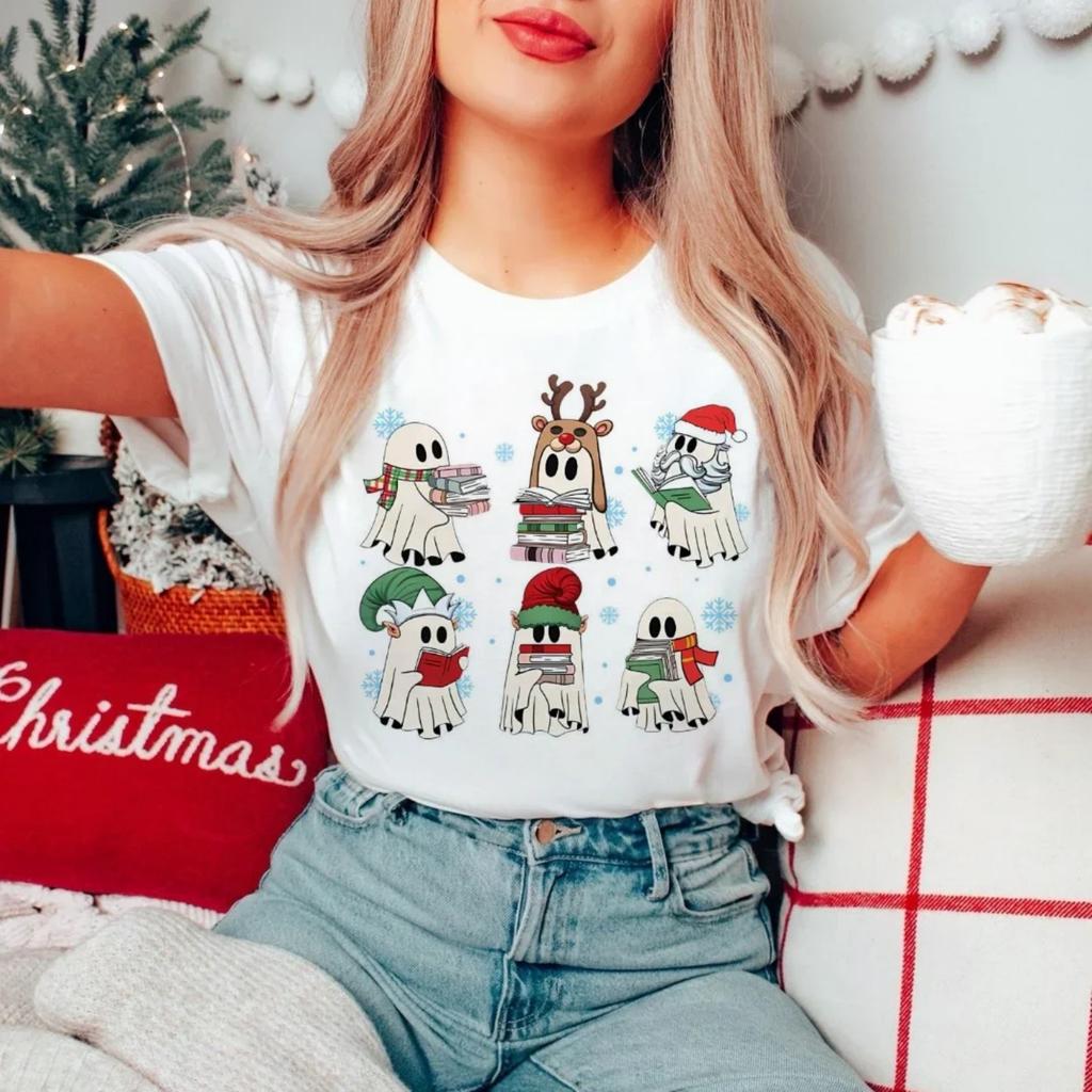 Retro Ghost Reading Books Christmas New Year Short Sleeved Printed 90s Fashion T-Shirt Christmas Cartoon Clothing O-Neck Top T-S