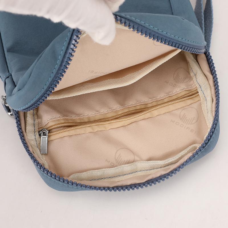 Small Bag Women's Shoulder Crossbody Bag Nylon Small Square Bag Mobile Phone Bag