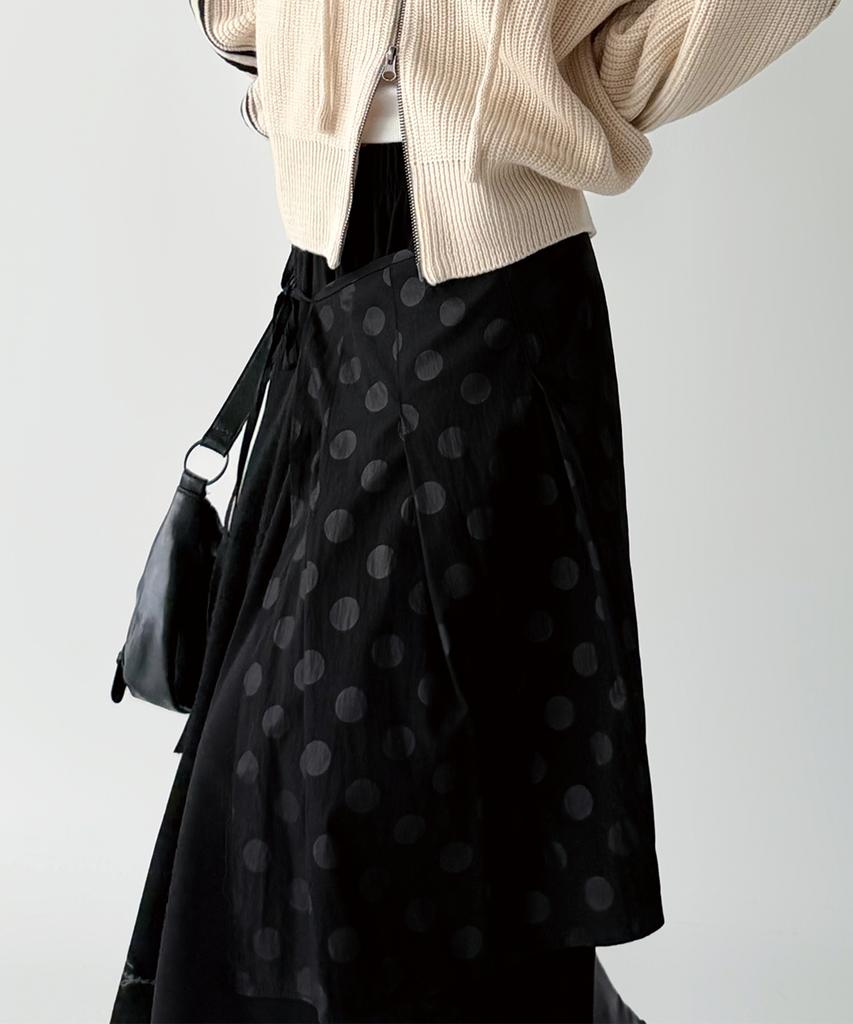 The Green Lab Dot Wrap Skirt [Black]