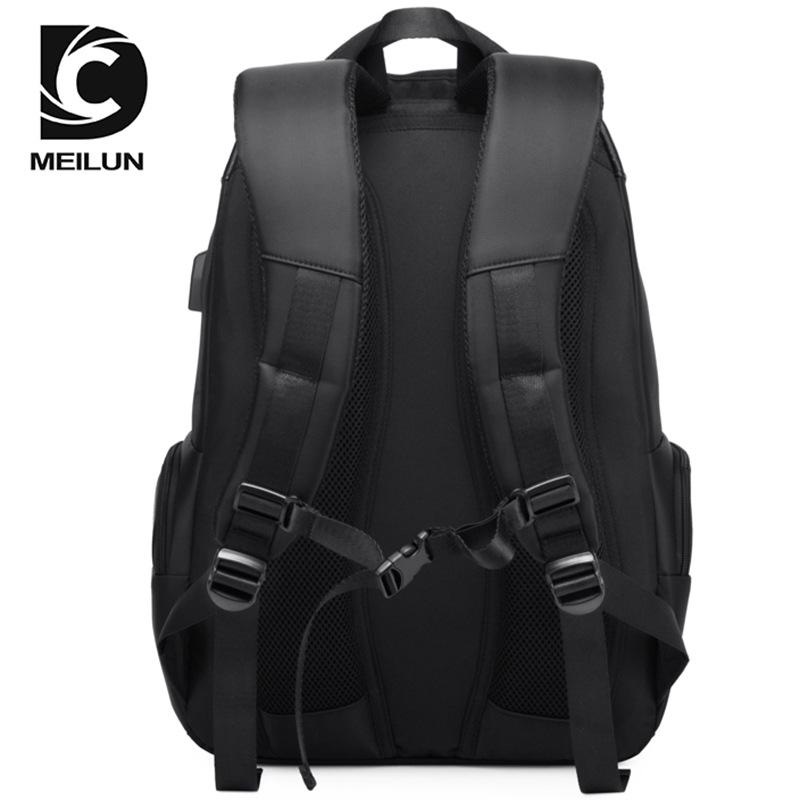 Backpack Men's Casual USB Men's Backpack Breathable Wear-resistant Business Computer Bag Travel Bag Student School Bag