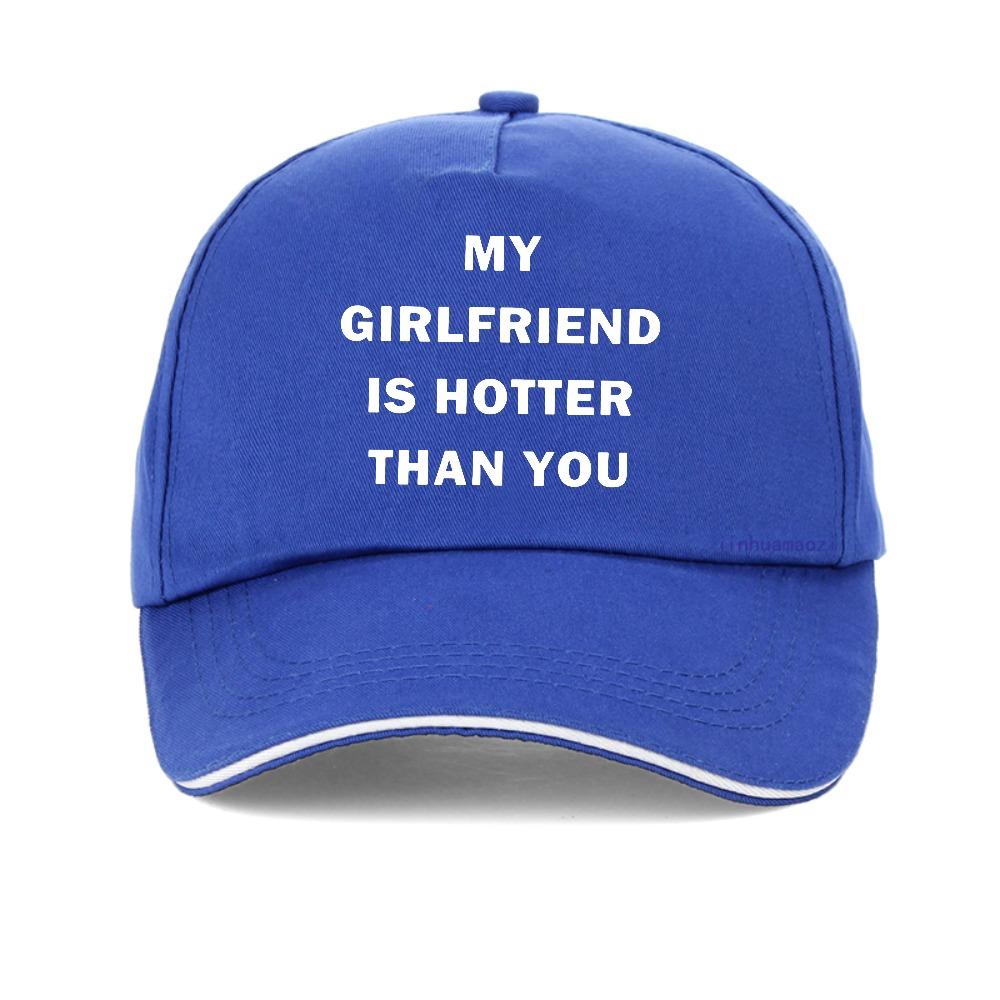 Meine Freundin ist heißer als du Briefdruck Baseballkappe Sommer Geburtstagsgeschenke Unisex verstellbare Kappen Mode Atmungsaktive Mütze