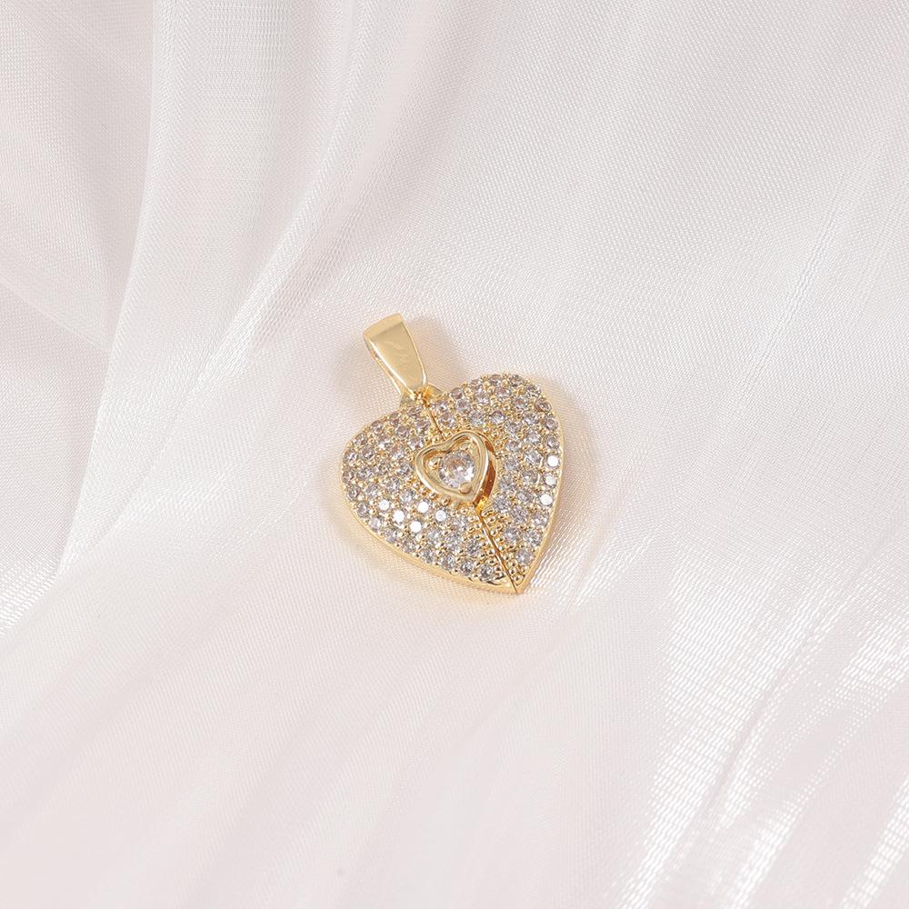 New Luxury Electroplated Openable Heart Pendant Clavicle Chain for Women