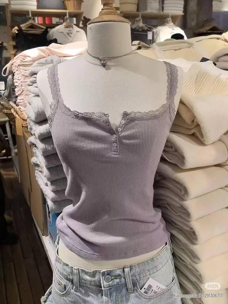 BM Tarzı Kadın Yazlık Pamuklu Fitilli Atlet Yedek Düğmeli Askılar ve Amerikan Danteli.