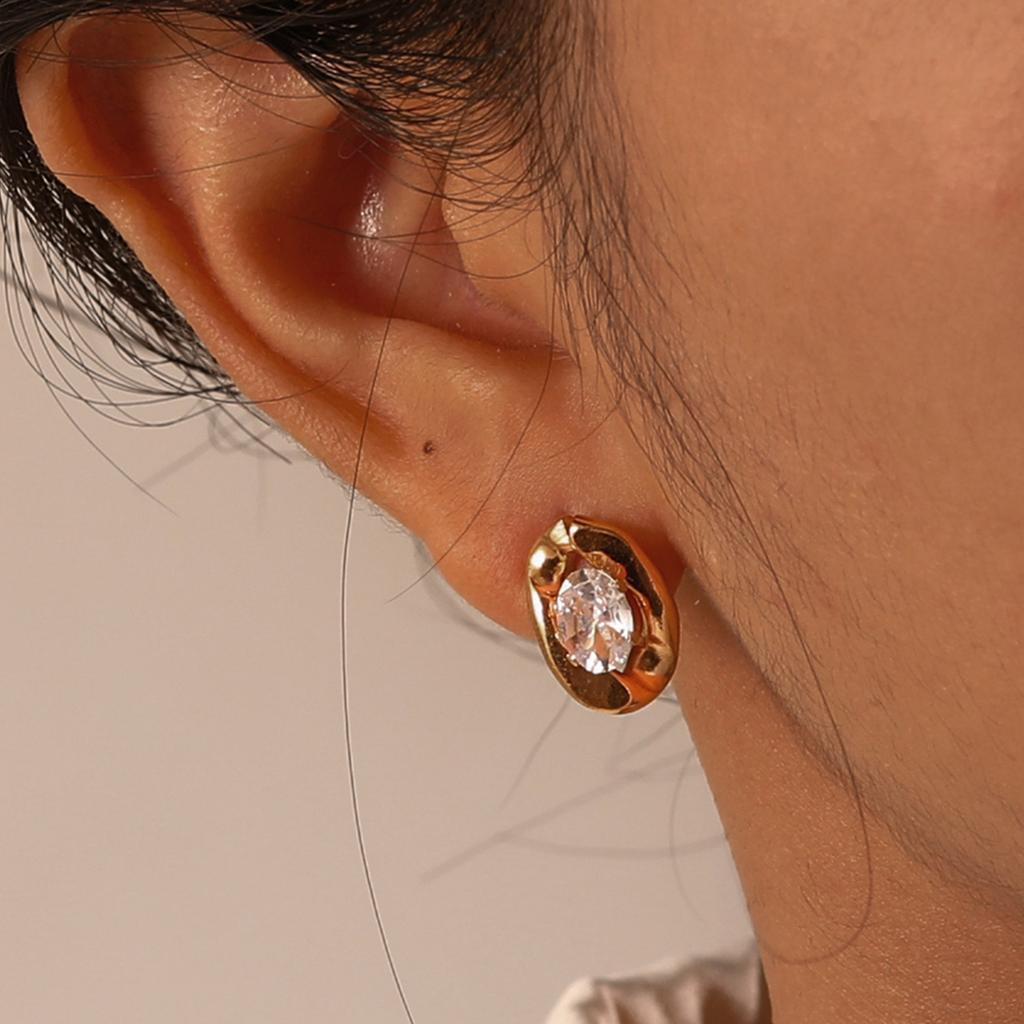 Stainless Steel Oval White Zirconia Stud Earrings,Fashion Versatile Dazzling Circle Earrings with Zirconia,Minimalist Earring