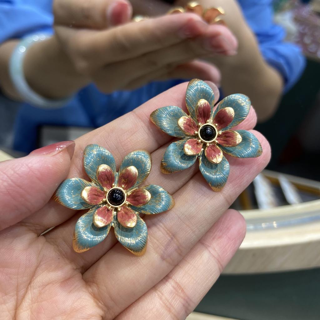 [Patek Baoli] The Same Medieval Color Oil Painting Enamel Golden Sand Hand-Painted Flower Stud Earrings Three-Dimensional Flower Earrings