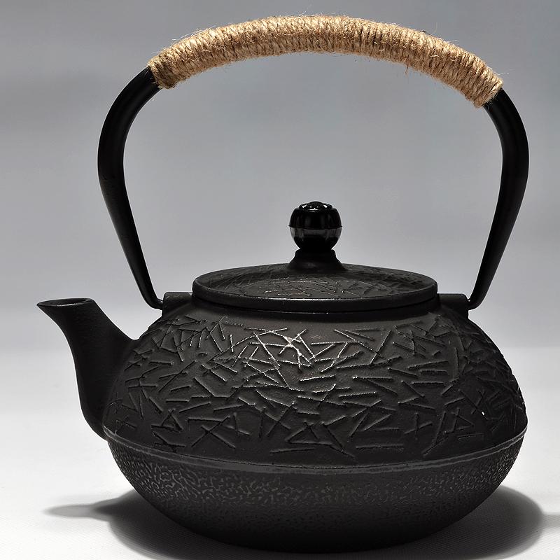 Cast Iron Boiling Teapot for Tea Brewing, Traditional Heating Water Kettle, Charcoal Stove Compatible, Rustic Black
