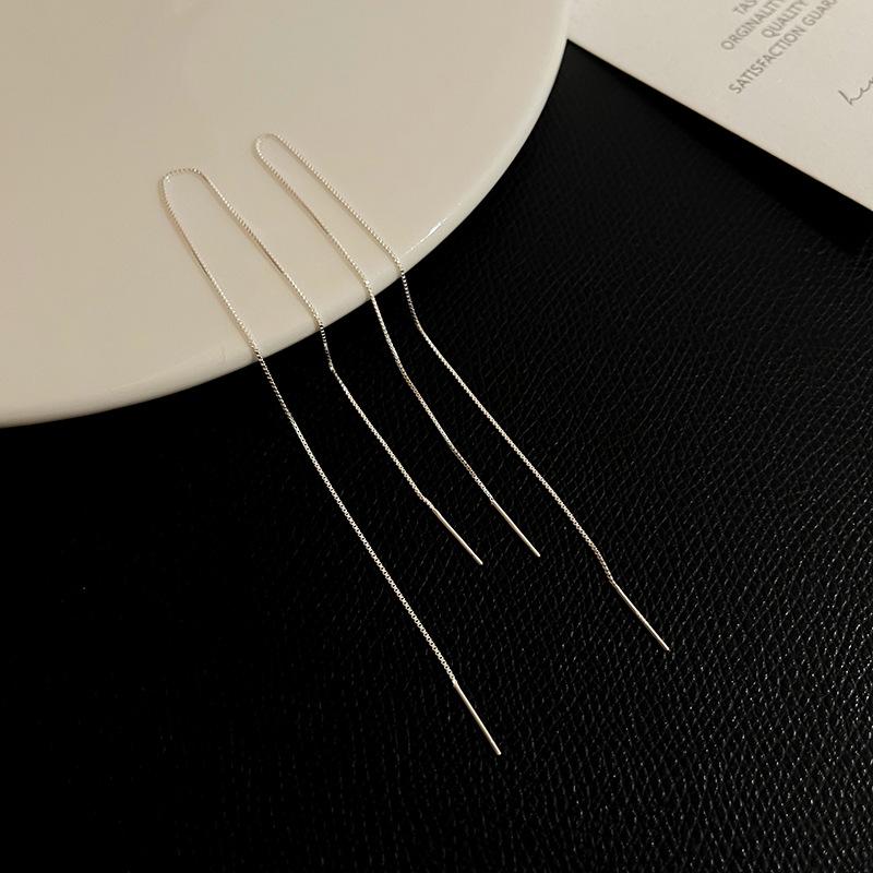 

Трендовые серьги-кисточки 2023 года: Нишевый дизайн для женщин, укороченный длинный стиль для круглых лиц