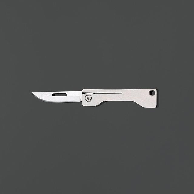 Titanium Alloy TC4 Mini Folding Knife EDC Portable Keychain Pendant Knife Express Unpacking Pocket Knife Gift EDC Tool