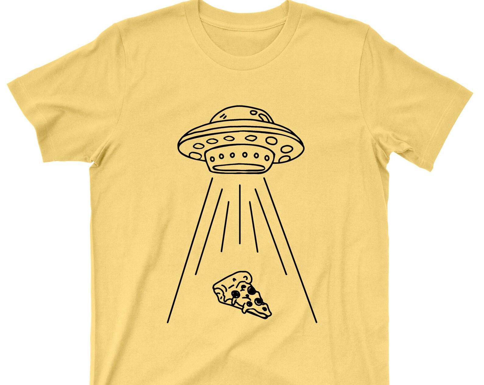 Alien T Shirt - Pizza Slice Abduction By UFO Extraterrestrials Love Pizza Lover Funny Graphic TShirt 4XL