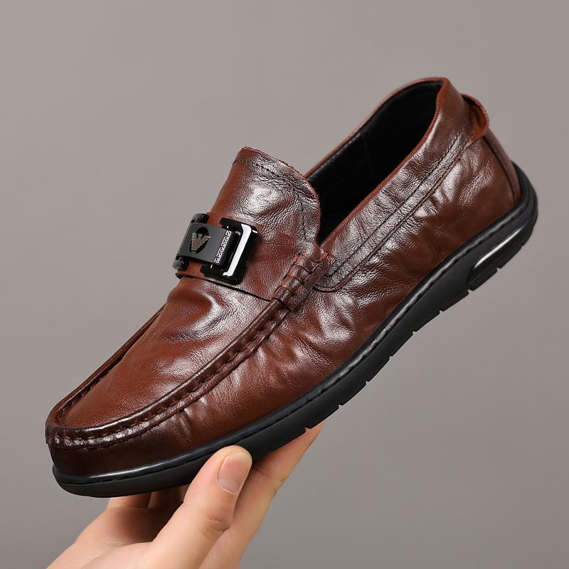 2025 first layer cowhide men's Doudou shoes genuine leather loafers men's casual leather shoes high-end single shoes round head men's shoes