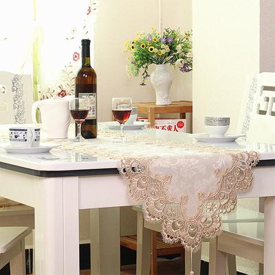 Runner da tavolo Europa Runner da tavolo ricamati Copribandiera da tavolo Jacquard Sottobicchiere Fiore Pizzo idrosolubile Mobile TV Matrimonio