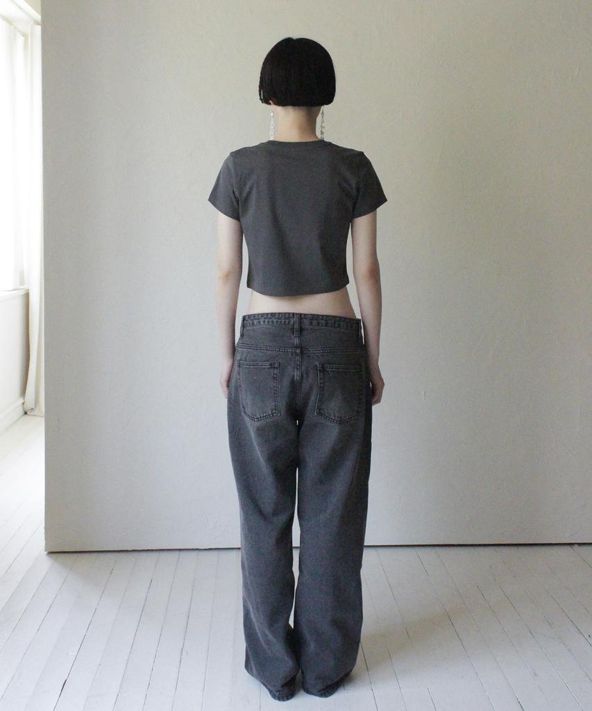 RUBATI Logo Crop T-Shirt_Charcoal