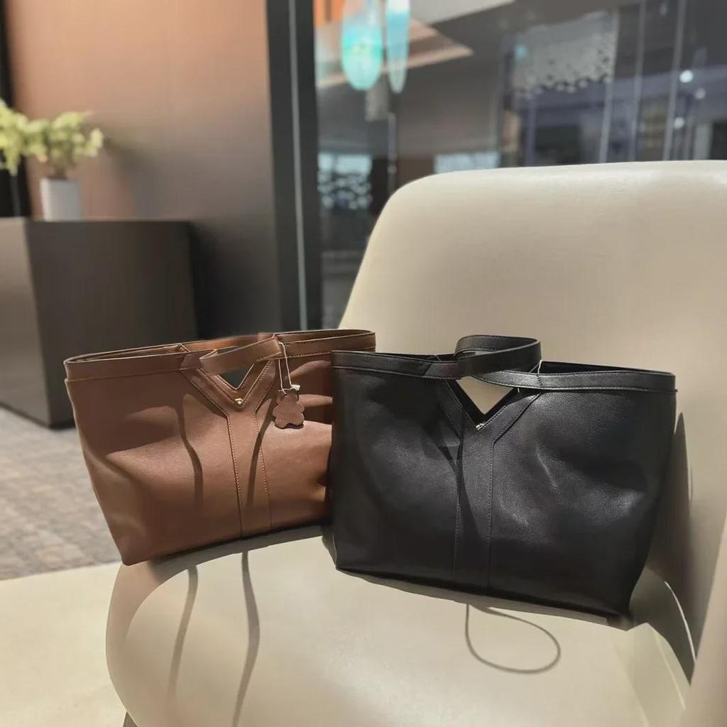 Yang Shulin Dámská kožená taška high-end: Stylová, velkokapacitní evropská a americká taška přes rameno
