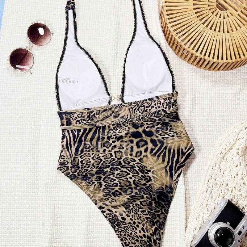 Leopard Print Swimsuit For Women With Polyester Fabric For Water Sports And Beachwear