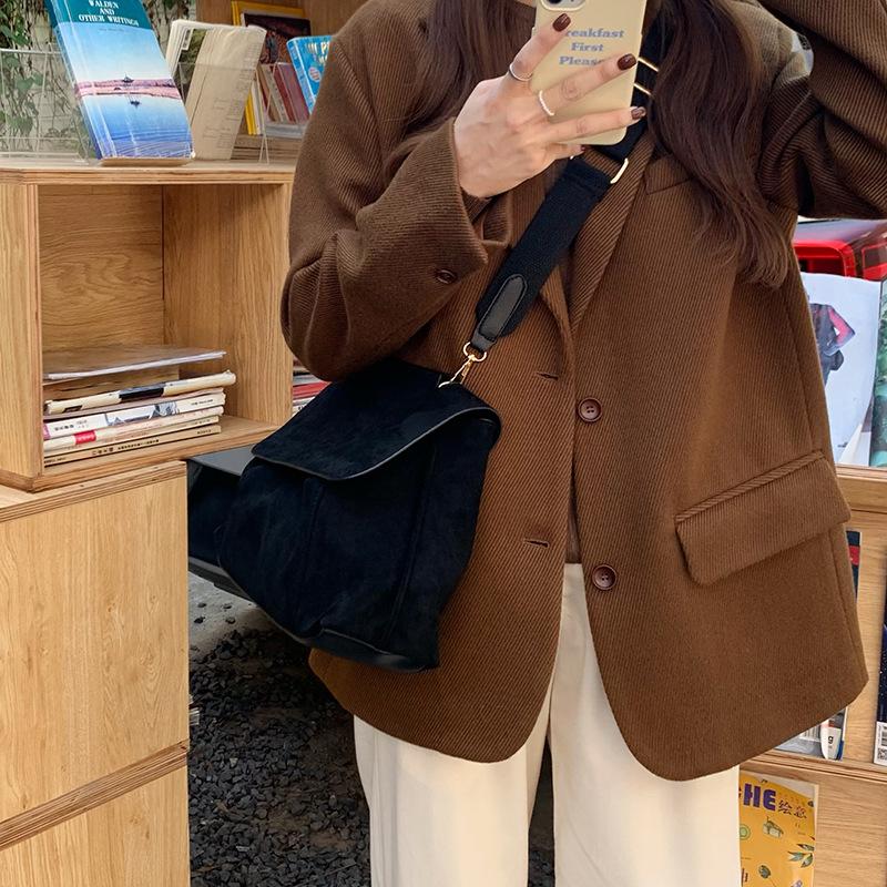 Frosted Brown Velvet Versatile Autumn and Winter Bags for Women Large Capacity Crossbody Bag Shoulder Bag Women's Bag Big Bag New Style