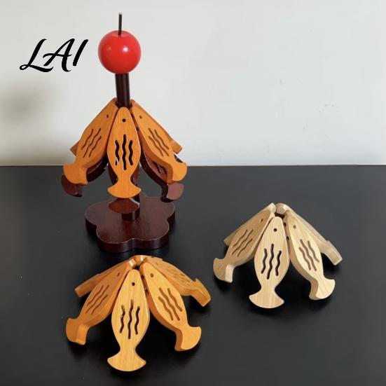 Kitchen Accessories Gift Bamboo Trivets with Storage Rack Heat Resistant Hot Table Protector Pads Decorative Wooden Coaster for Dining Countertop