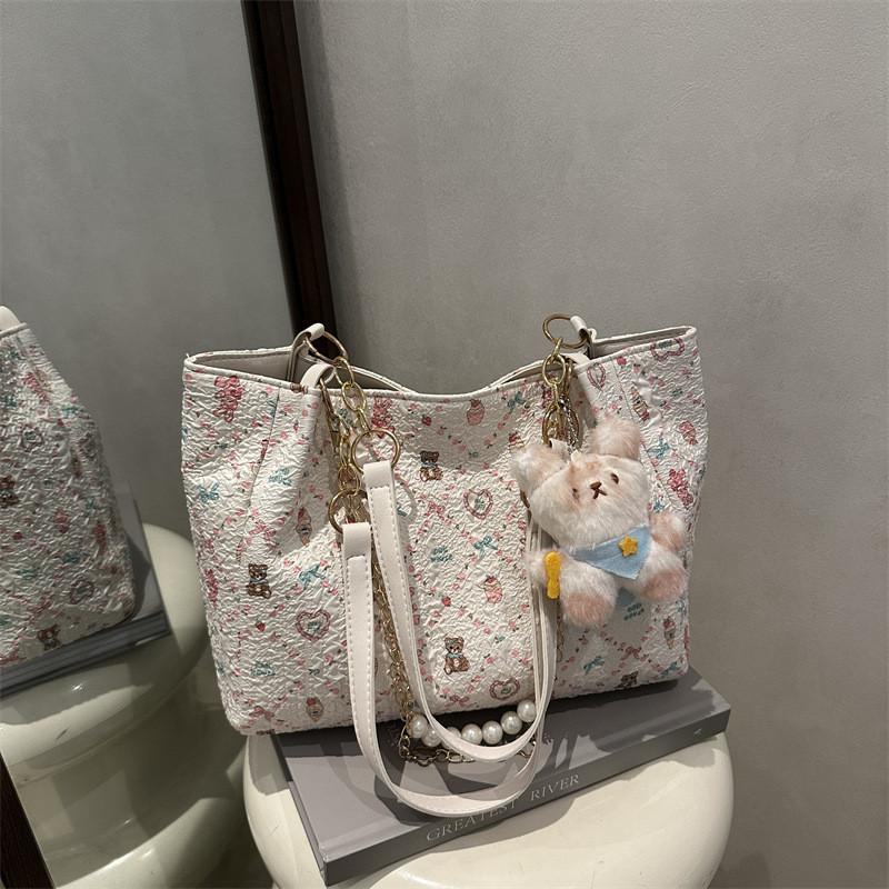 Elegant White Purse With Dual Shoulder Straps And Zipper Closure For Work And Casual