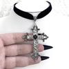Gotisches Kreuz Samt Choker Halskette - Modischer Punk Schmuck für Damen
